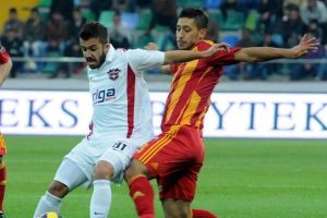 Kayserispor Malik Fathi ile yollarını ayırdı
