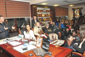 Avrupalı gençler hamamda terledi