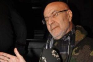 Acun'un teklifini kabul etmedi!