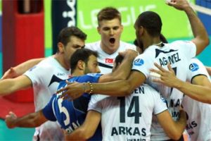 Servisler dörtlü final için!