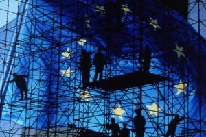 Euro Bölgesi'nde dengeleneme hızlandı