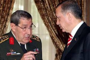 ''Erdoğan hain, darbe yapın''