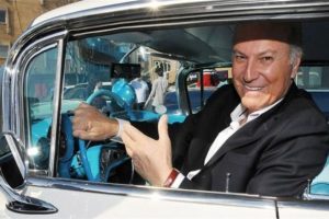 Yıllar sonra aynı arabanın direksiyonunda