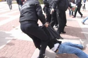 Öğrencilerden 'yemek zammı' protestosu