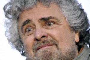 İtalyanlar Grillo'nun önünü tıkadı