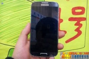 Galaxy S 4 fotoğrafları internete düştü