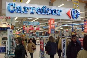 Carrefour'da sular durulmuyor
