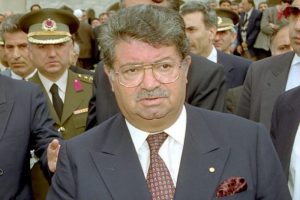 Özal'ın saç telleri incelendi