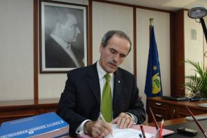 Teknoloji zirvesi başlıyor