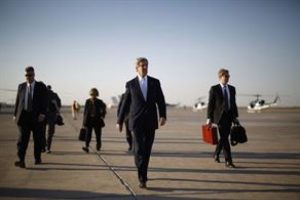 Kerry, Karzai ile görüşecek