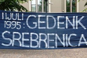 Srebrenitsa'da görev yapan askerlere tazminat