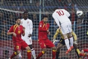 İngiltere Karadağ'a takıldı!