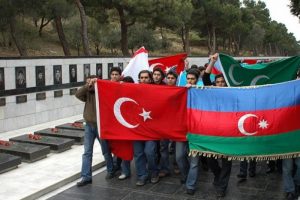 ''Azeri soykırımı''nı tanıdılar