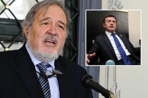 ''Türklük anayasadan çıkarılamaz''