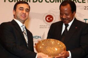 Kamerun Türk yatırımcıları bekliyor