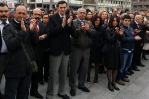 'Dünya Tiyatro Günü' kutlandı