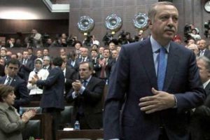 AK Parti kampına sürpriz isim