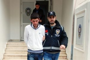 Hırsızlar çalamadan yakalandı