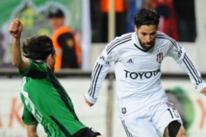 Beşiktaş gol yeme rekoruna koşuyor