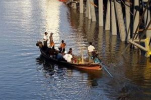 Myanmar'da otobüs dehşeti