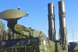 Rusya Suriye'ye S-300 satmayacak!
