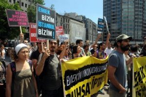 Beyoğlu Belediyesi'nde Emek Sineması eylemi