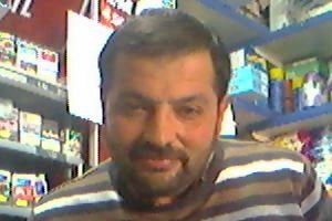 TIR bariyere çarptı, sürücüsü öldü