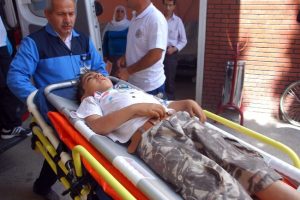 Damdan düşen çocuk yaralandı