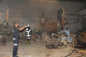 Kereste fabrikasında yangın
