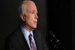 Beyaz Saray: McCain'den haberimiz var