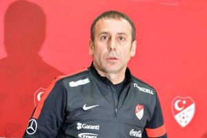 4 pozisyondan üçünün gol olması üzücü oldu''