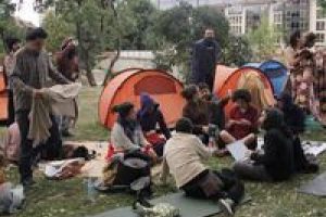Eylemciler Gezi Parkı'nda sabahladı