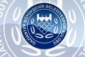 14 futbolcu ile yollar ayrıldı