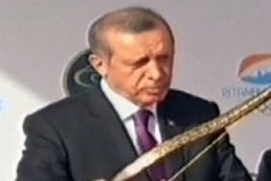 ''Ben kral değilim''