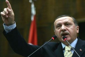 Erdoğan yüzünden tehdit edilen sanatçılar!