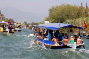 Dalyanlı tekneciler isyanda