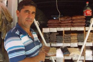 Tansiyon hastaları şifayı aktarlarda arıyor
