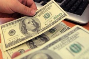 Dolarda yeni zirve