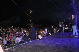 Festivalde Mustafa Ceceli rüzgarı