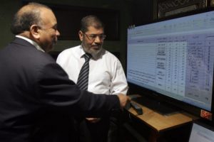 Mursi'nin evinin etrafında geniş güvenlik tedbiri