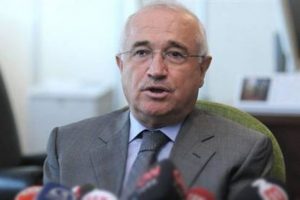 ''İnsan olarak üzülüyorum''