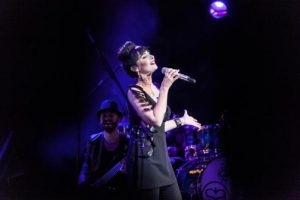 Sıla'dan muhteşem konser