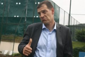 ''Manuel kalacaksa gelirim''
