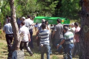 Köprü faciasında ölen Aziz köyünde toprağa verildi