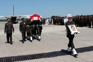 Kazada şehit olan asker törenle karşılandı