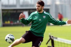 Bursaspor'lu Musa'ya UEFA şoku!