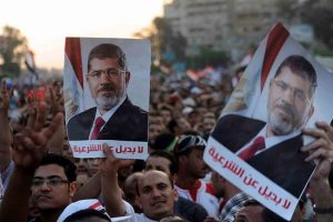 Mısır'da Mursi'ye destek gösterileri sürüyor