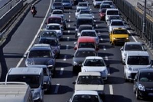 'Kaza yaptım' diyen otomobiller geliyor
