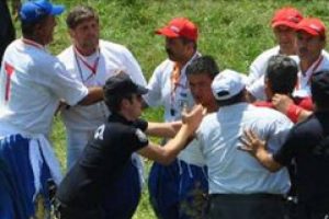 Kırkpınar Güreşlerinde hakeme saldırı