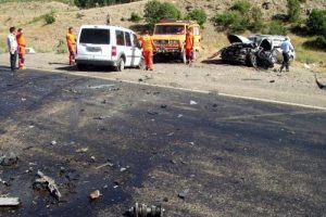 Bingöl'de korkunç kaza: 12 yaralı